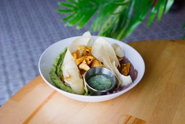 Tropical Chips & Dips.